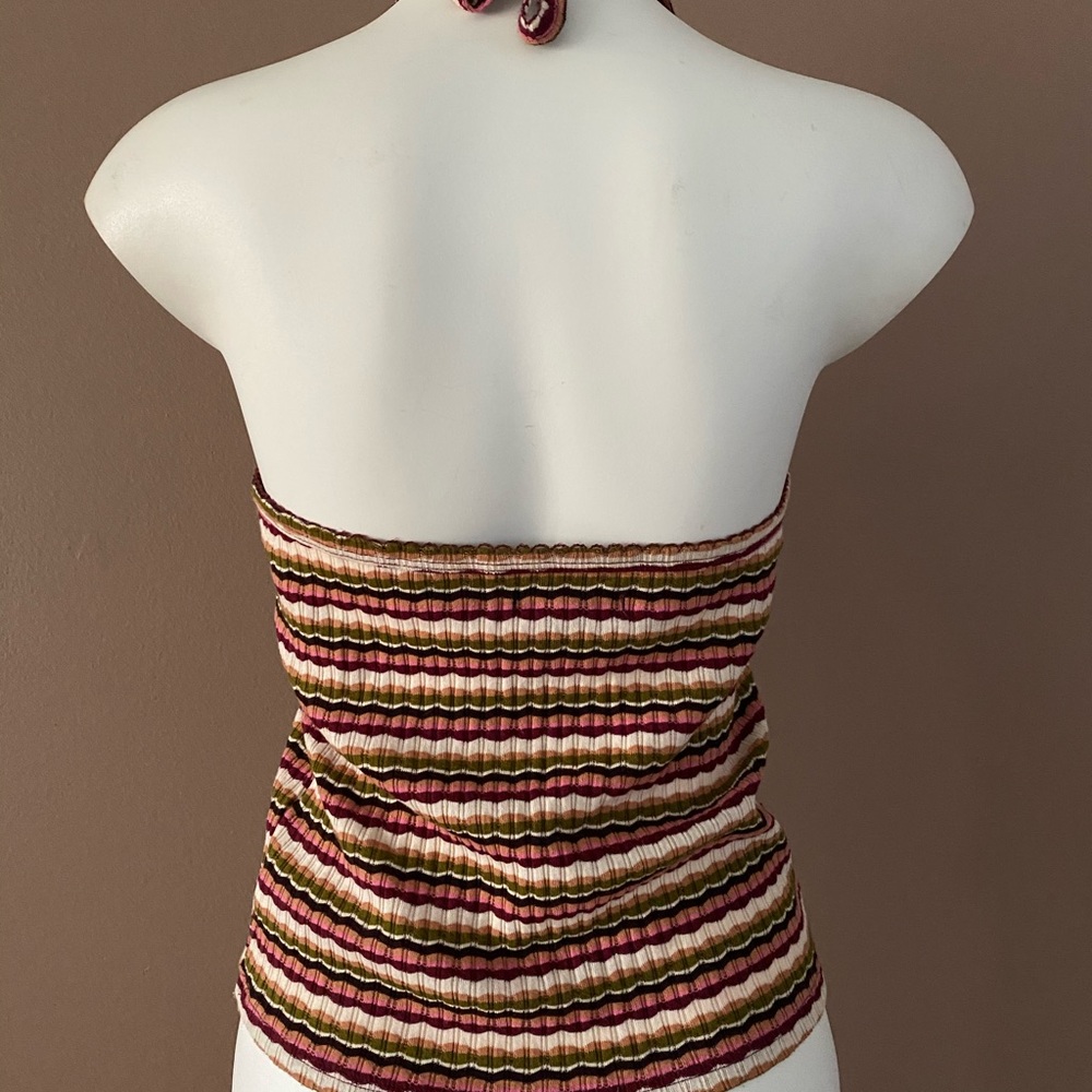 Halter Top - Picture 3 of 3